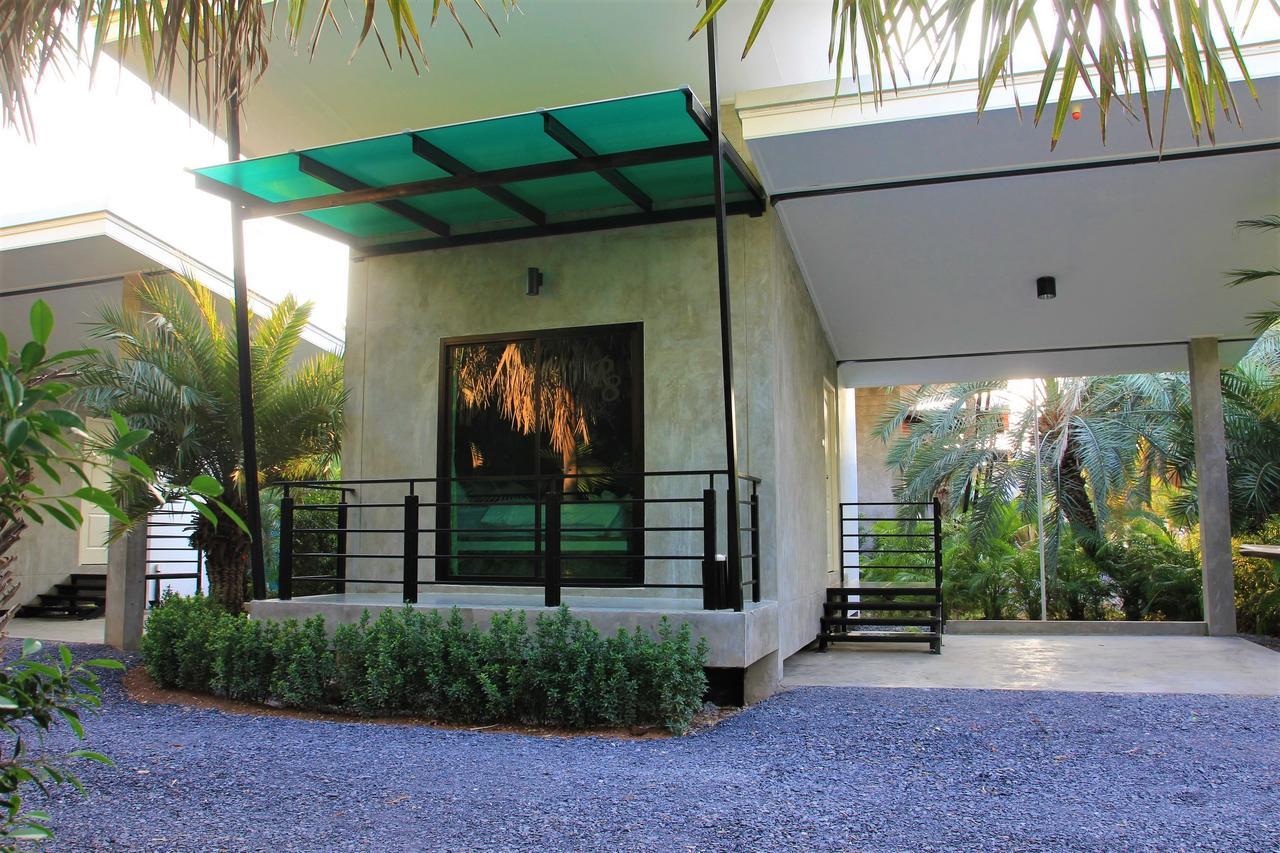 Lopburi Palm Resort Exterior foto